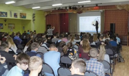 Энергетики филиала «Тулэнерго» провели урок по профориентации  для 200 алексинских школьников 