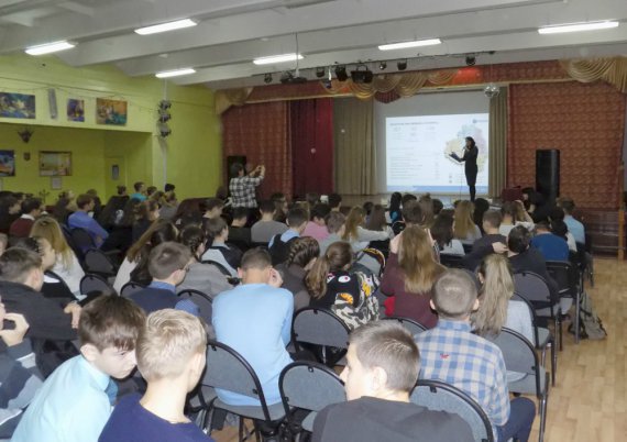 Энергетики филиала «Тулэнерго» провели урок по профориентации  для 200 алексинских школьников 