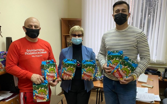 Группа «Черкизово» провела новогодние благотворительные акции для детей